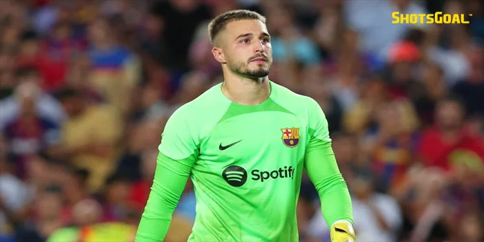 Arnau-Tenas---Kiper-PSG-Tak-Menyesal-Tinggalkan-Barcelona