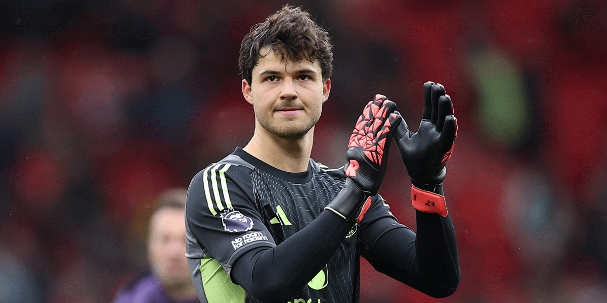 Senne Lammens Tegaskan Identitasnya: “Saya Bukan Schmeichel, Saya Hanya Diri Saya Sendiri” Senne Lammens Tegaskan Identitasnya: “Saya Bukan Schmeichel, Saya Hanya Diri Saya Sendiri”